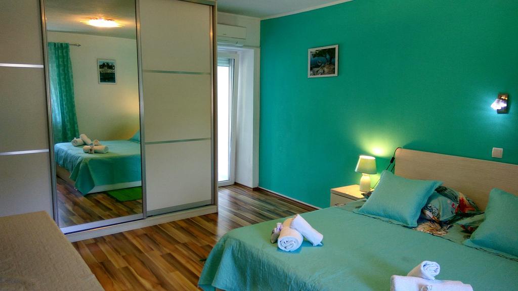 Apartments Jasminka Solin Exterior foto